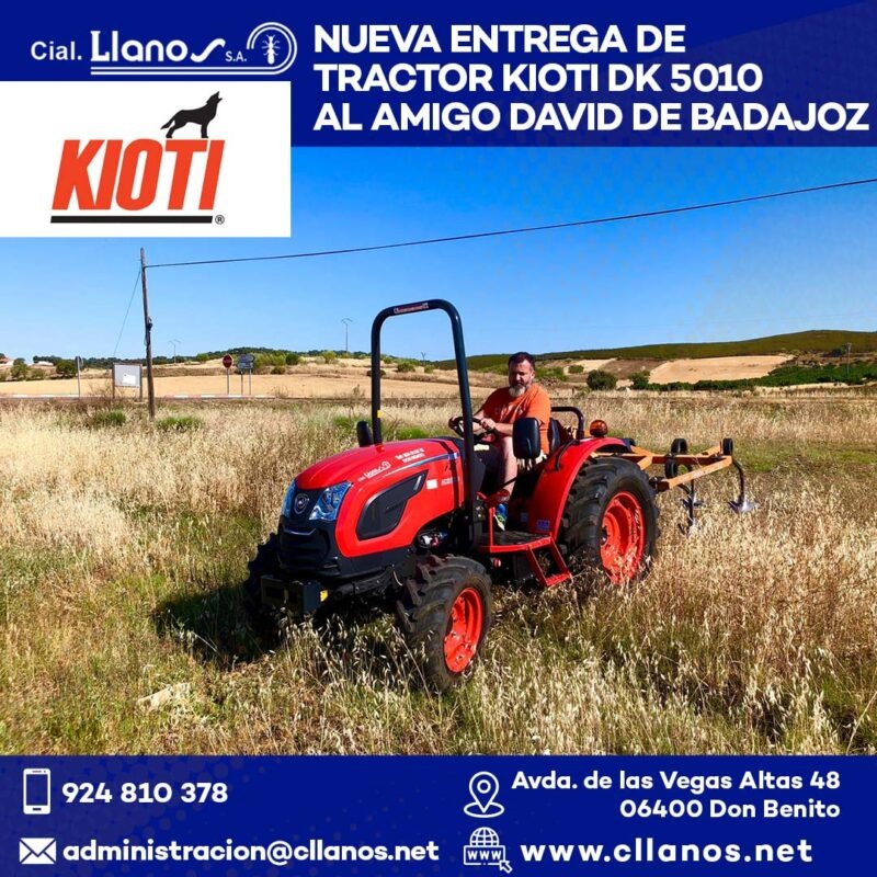 comercial llanos maquinaria agrícola y jardinería-NUEVA ENTREGA DE TRACTOR KIOTI DK 5010 AL AMIGO DAVID DE BADAJOZ 3