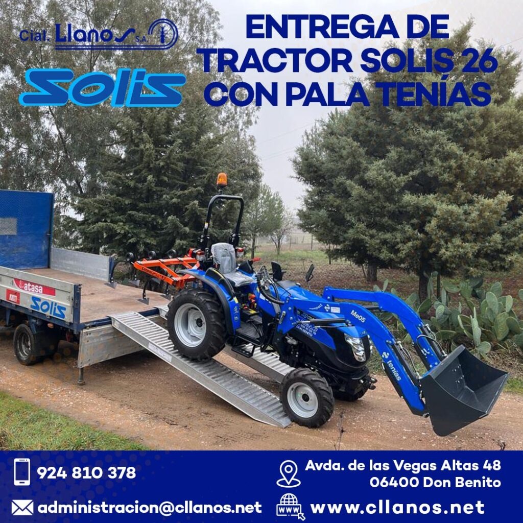 comercial llanos maquinaria agrícola y jardinería - Solis 26 con Pala Tenías 2